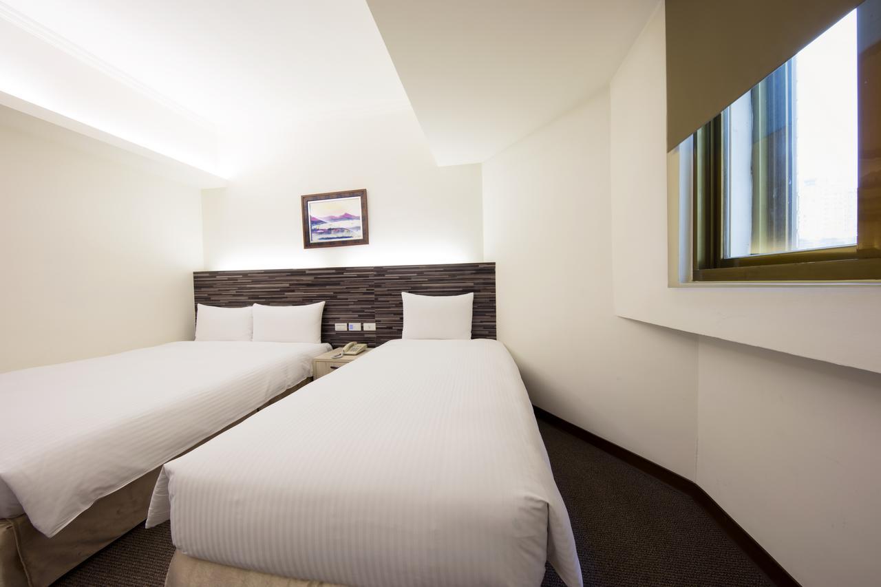 Ful Won Hotel Taichung Exterior foto