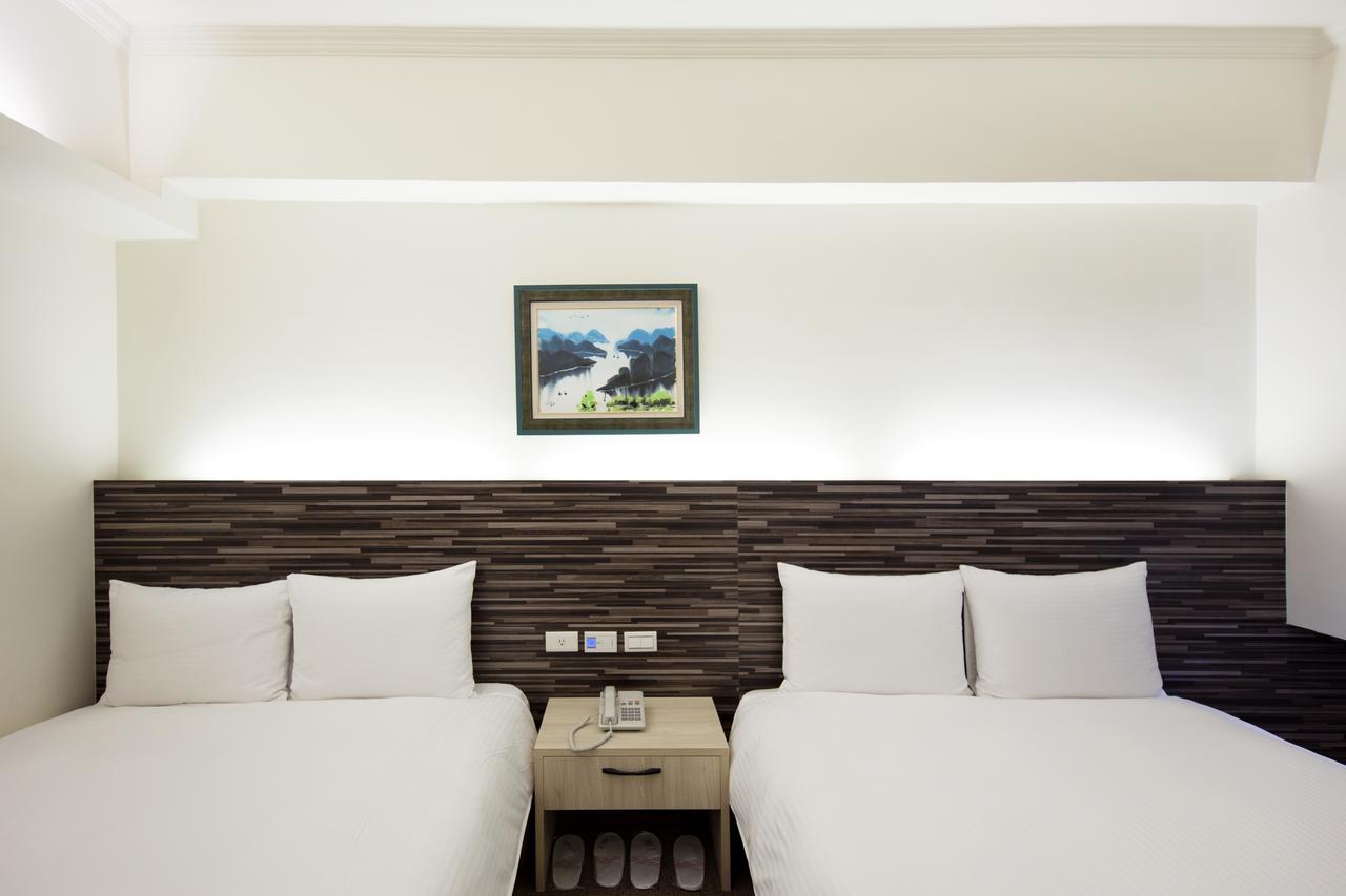 Ful Won Hotel Taichung Exterior foto